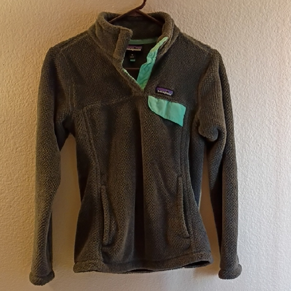 New Patagonia Women's Gray and Teal Fleece Pullover Sweater